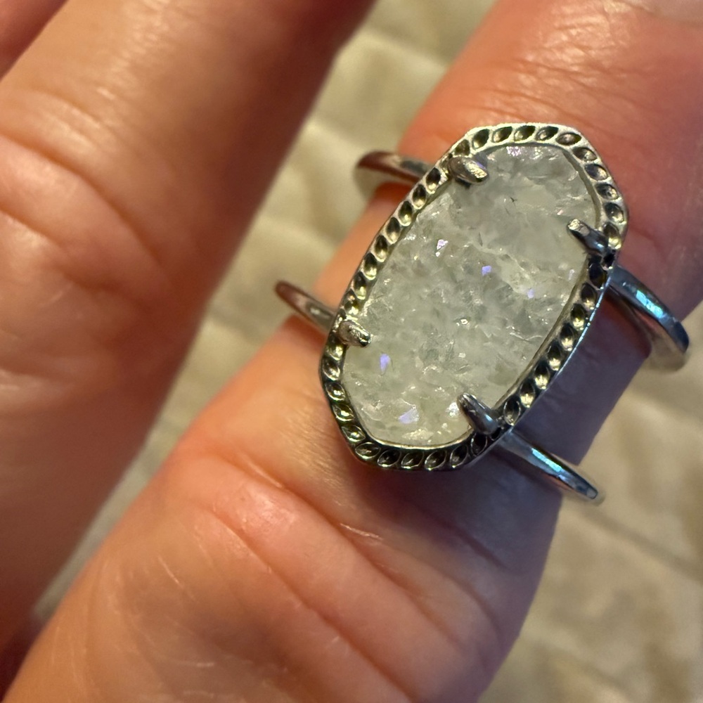 Kendra Scott Ring - Picture 4 of 7